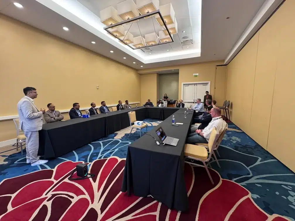 sapphire round table 26 - Incture Technologies sapphire round table